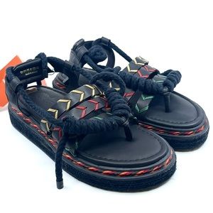 FARM RIO BLACK ROPE TIE FLATFORM SANDALS‎